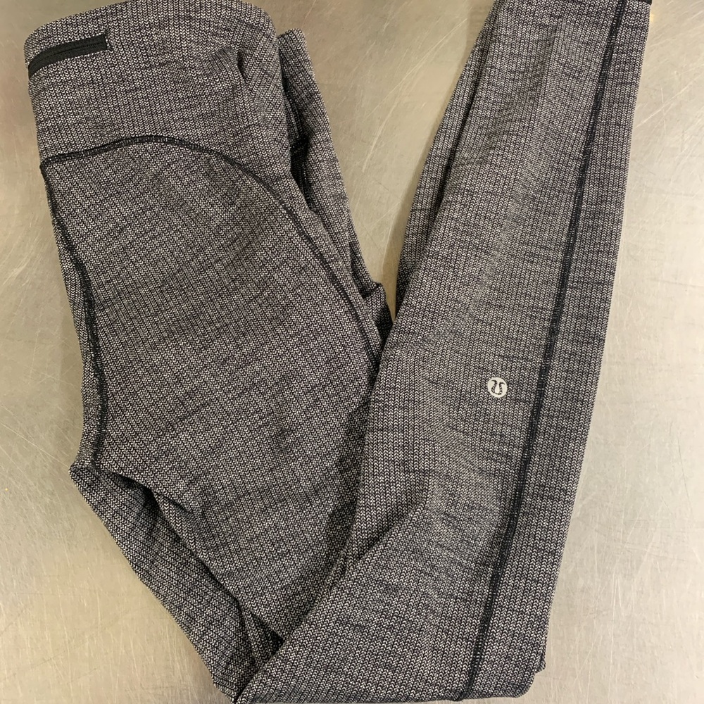 Lululemon Speed Up Tight 28"